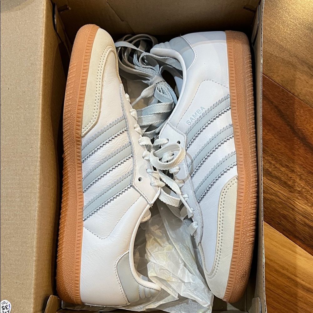 Adidas Halo Blue Stripe Sambas size 7